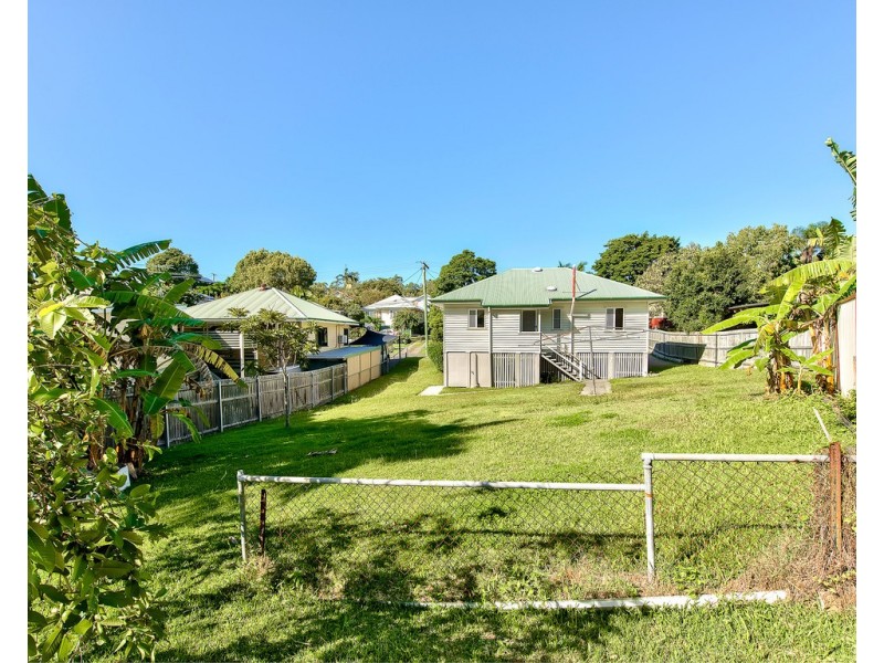 8 Buzacott Street, Carina Heights QLD 4152