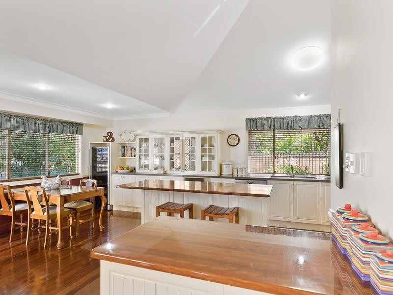 3 Beelbi Place, Toogoom QLD 4655