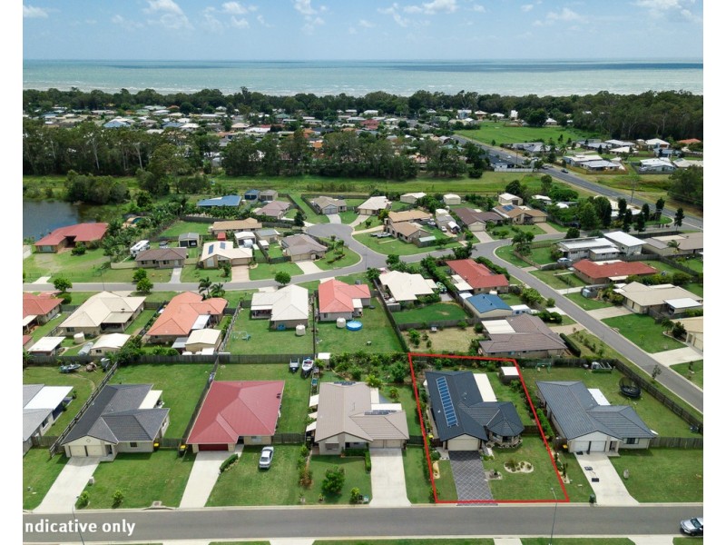 7 Seashore Way, Toogoom QLD 4655
