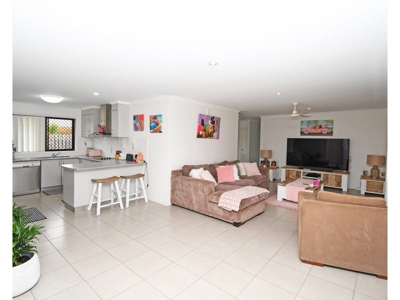 7 Seashore Way, Toogoom QLD 4655