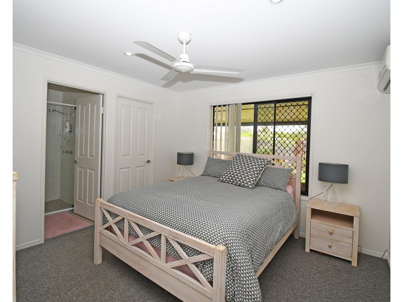 7 Seashore Way, Toogoom QLD 4655