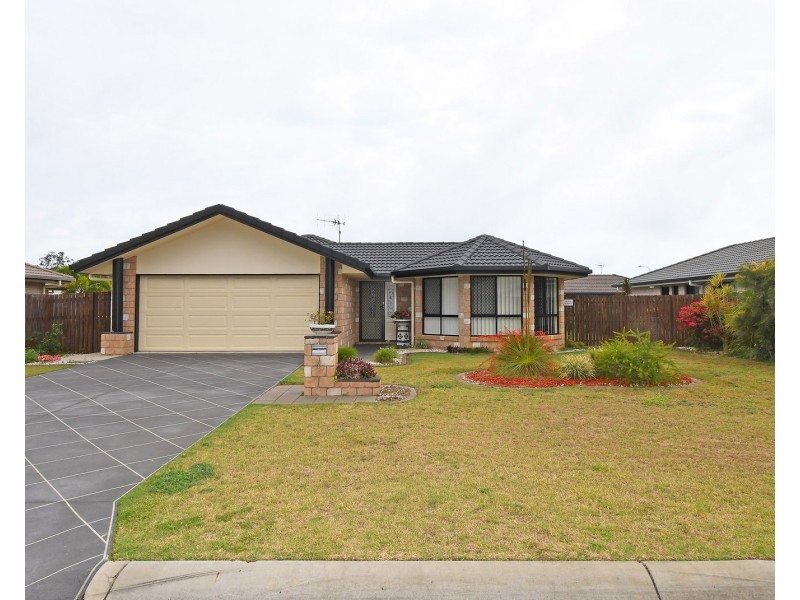 7 Seashore Way, Toogoom QLD 4655