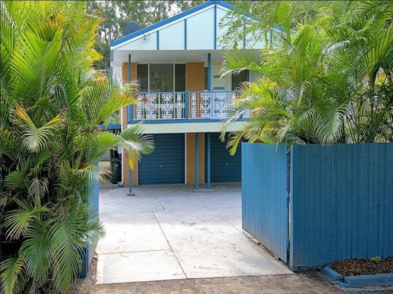 28 Kingfisher Parade, Toogoom QLD 4655