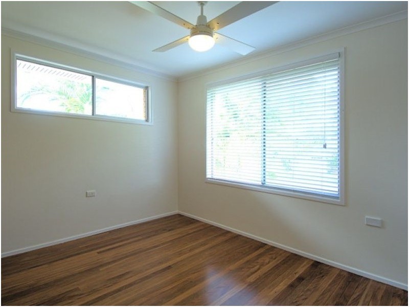 28 Kingfisher Parade, Toogoom QLD 4655
