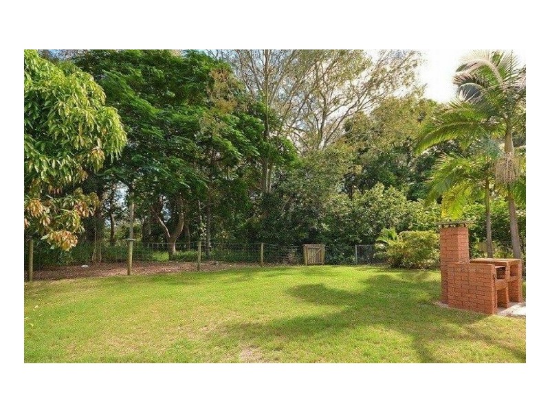 28 Kingfisher Parade, Toogoom QLD 4655