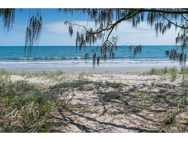34 Seashore Way, Toogoom QLD 4655