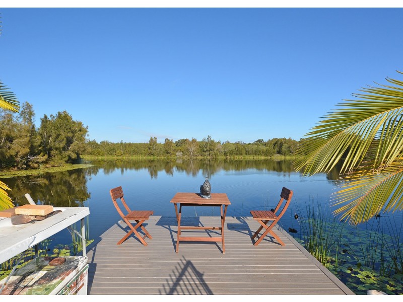 61 Beach Drive, Burrum Heads QLD 4659