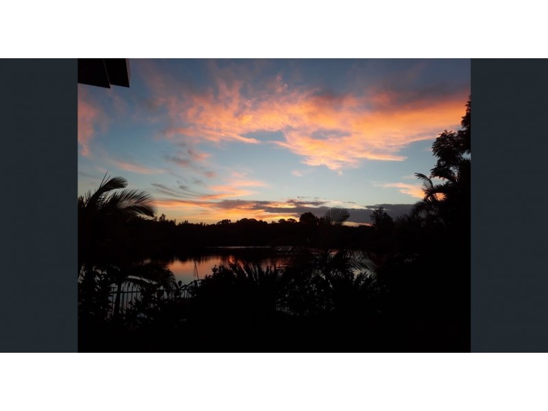 61 Beach Drive, Burrum Heads QLD 4659
