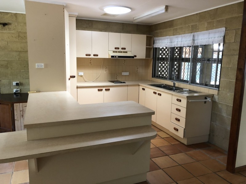 30 KINGFISHER PARADE, Toogoom QLD 4655