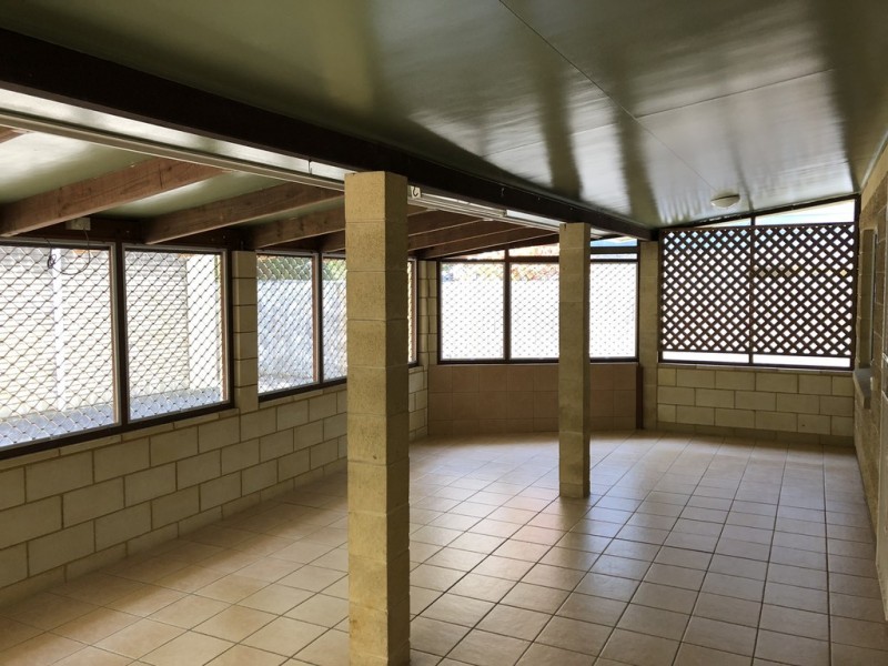 30 KINGFISHER PARADE, Toogoom QLD 4655