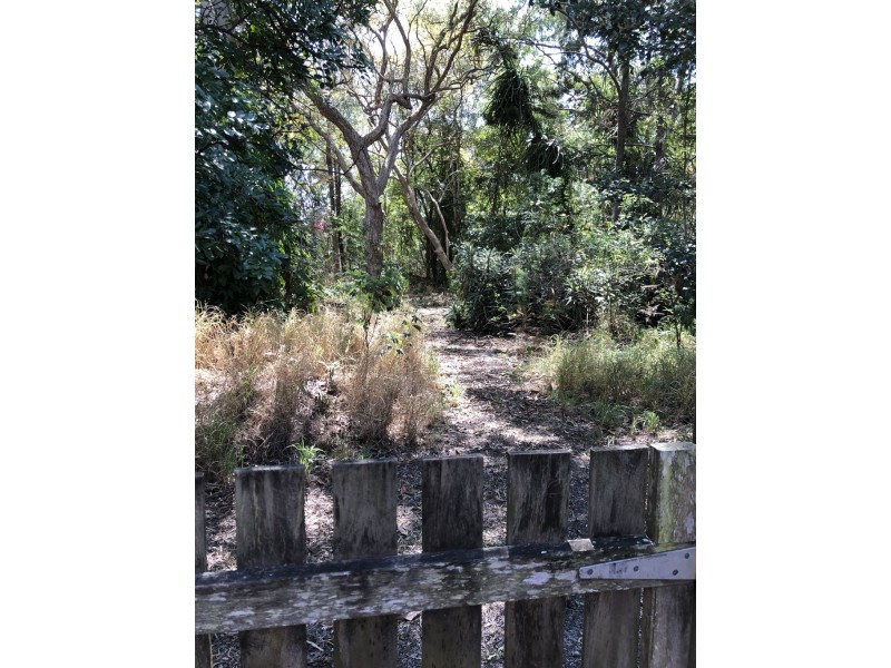 30 KINGFISHER PARADE, Toogoom QLD 4655