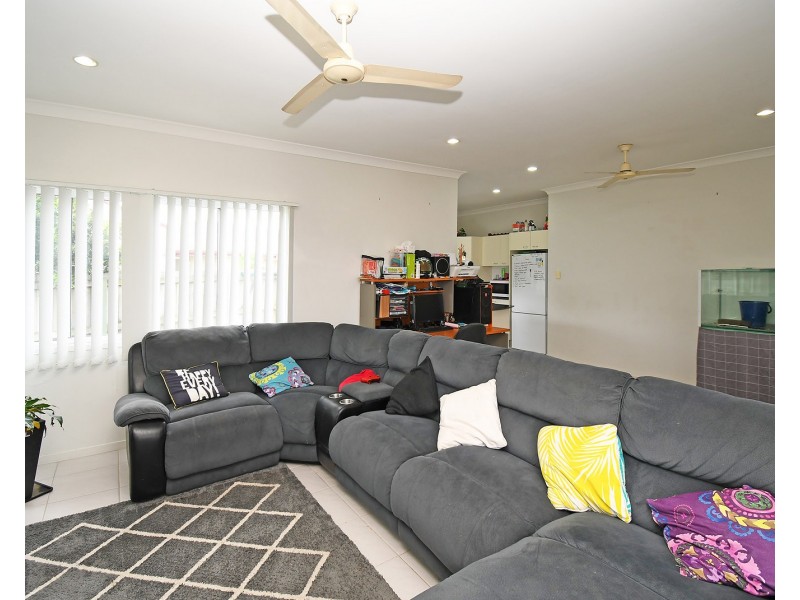 5 Swan View Court, Toogoom QLD 4655