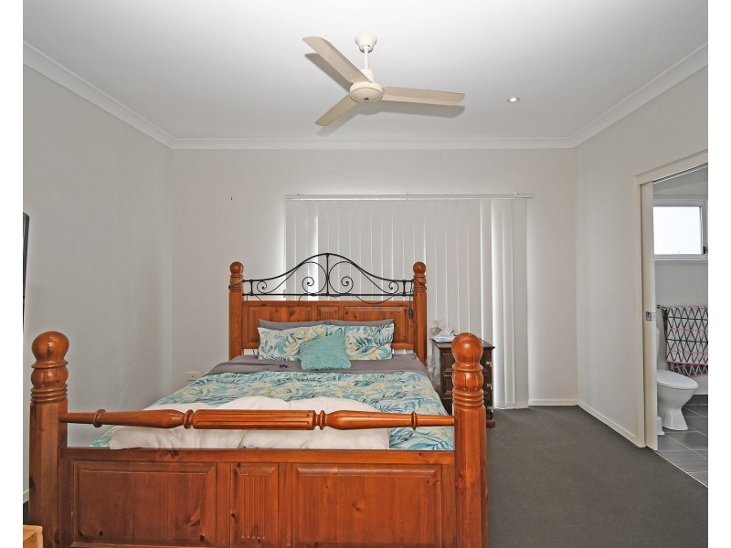 5 Swan View Court, Toogoom QLD 4655