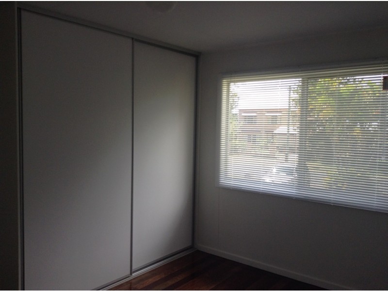 14 Kingfisher Parade, Toogoom QLD 4655