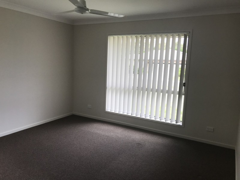 11 Seashore Way, Toogoom QLD 4655