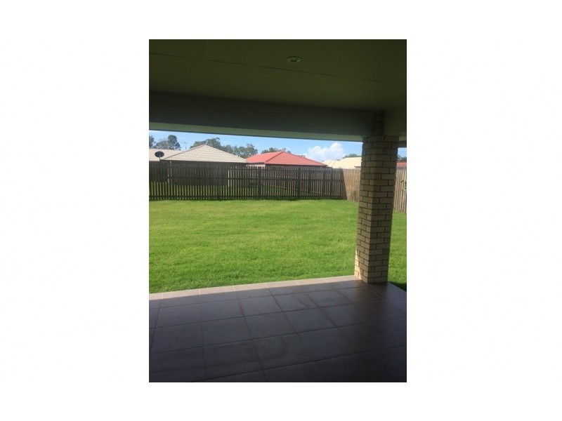 11 Seashore Way, Toogoom QLD 4655