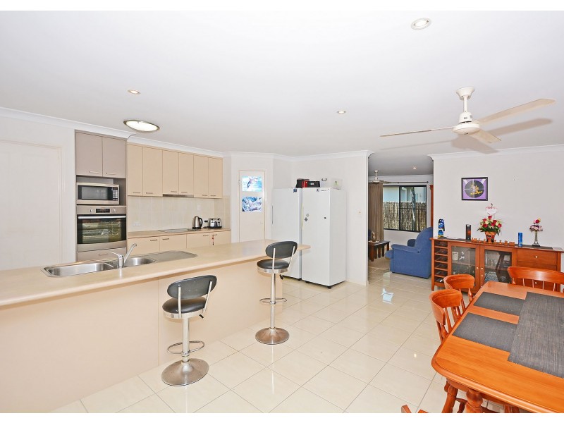 4 Fraser Waters Parade, Toogoom QLD 4655