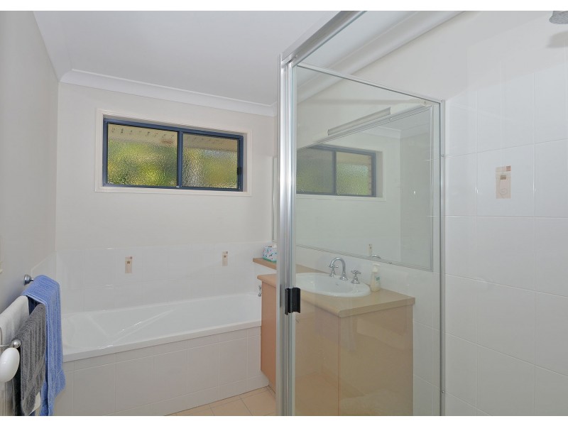 4 Fraser Waters Parade, Toogoom QLD 4655