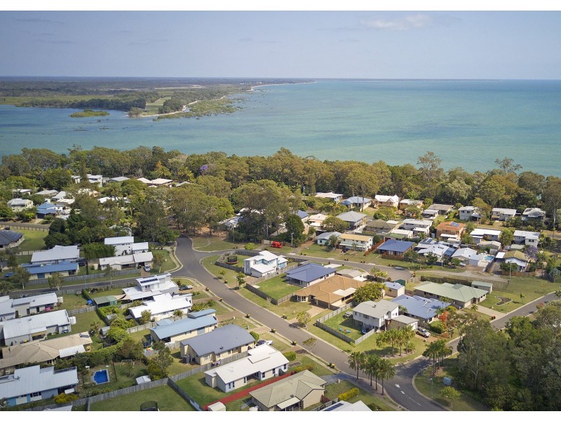 4 Fraser Waters Parade, Toogoom QLD 4655