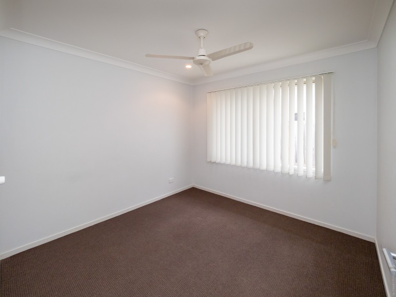 24 Wave Court, Toogoom QLD 4655