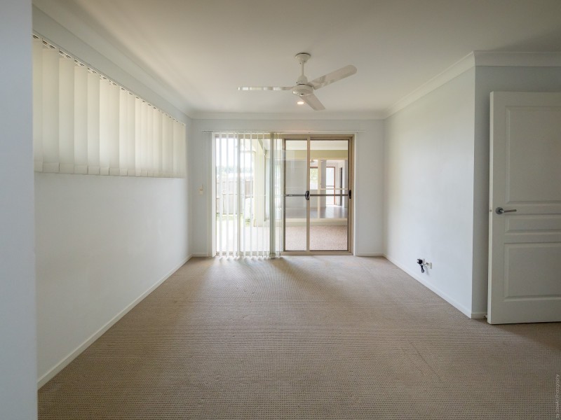 24 Wave Court, Toogoom QLD 4655