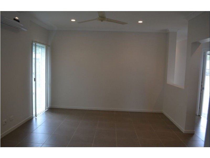 7 Swan View Court, Toogoom QLD 4655
