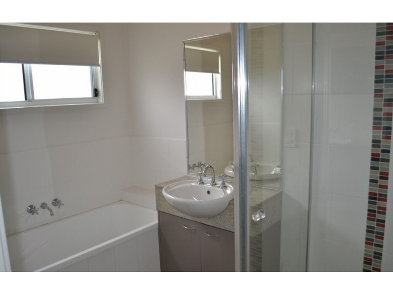 7 Swan View Court, Toogoom QLD 4655