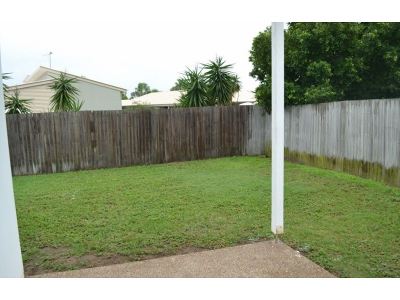 7 Swan View Court, Toogoom QLD 4655