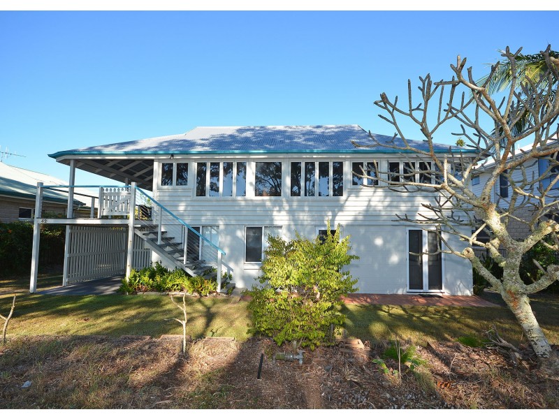 42 Esplanade, Burrum Heads QLD 4659