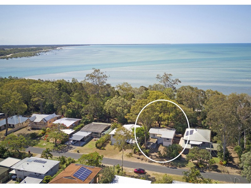 44 Kingfisher Parade, Toogoom QLD 4655