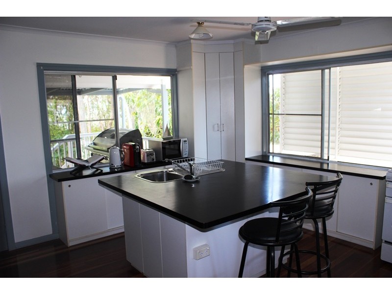 44 Kingfisher Parade, Toogoom QLD 4655