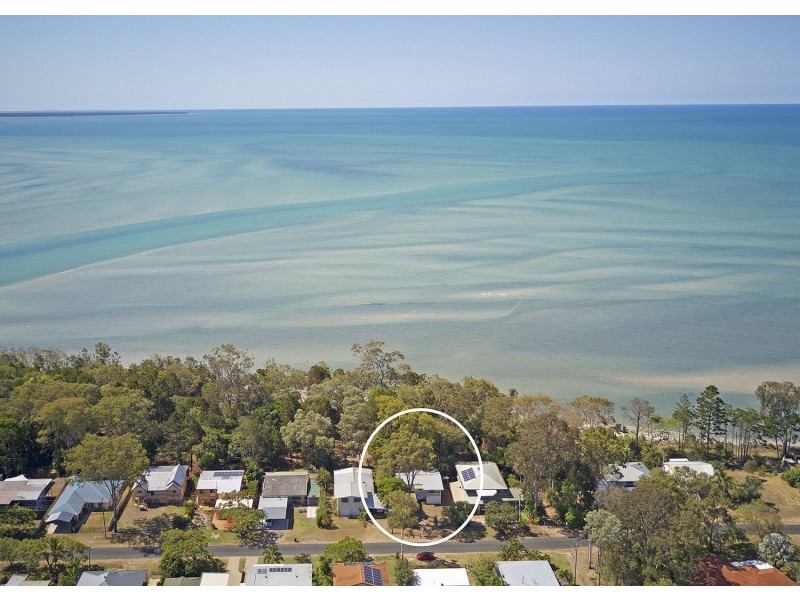 44 Kingfisher Parade, Toogoom QLD 4655