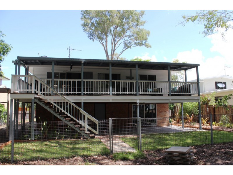 44 Kingfisher Parade, Toogoom QLD 4655