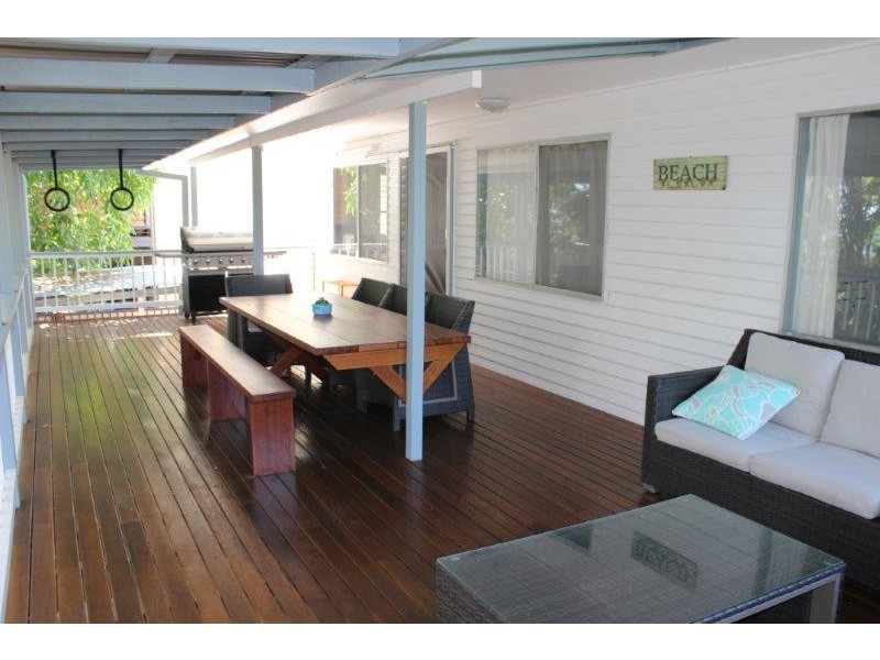 44 Kingfisher Parade, Toogoom QLD 4655