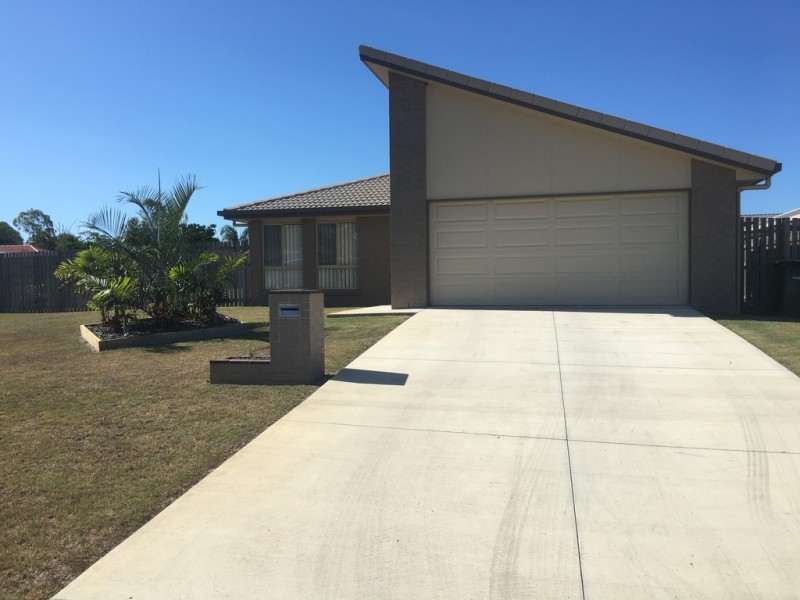 21 Seashore Way, Toogoom QLD 4655