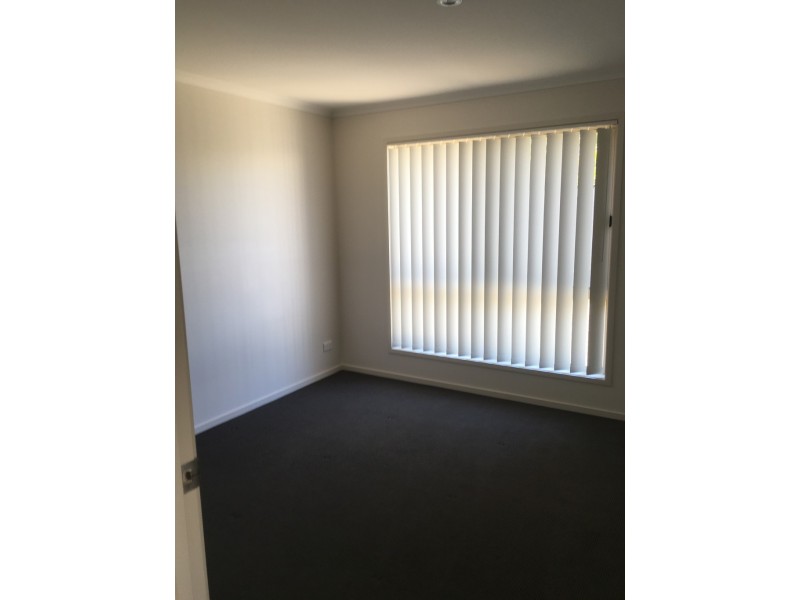 21 Seashore Way, Toogoom QLD 4655