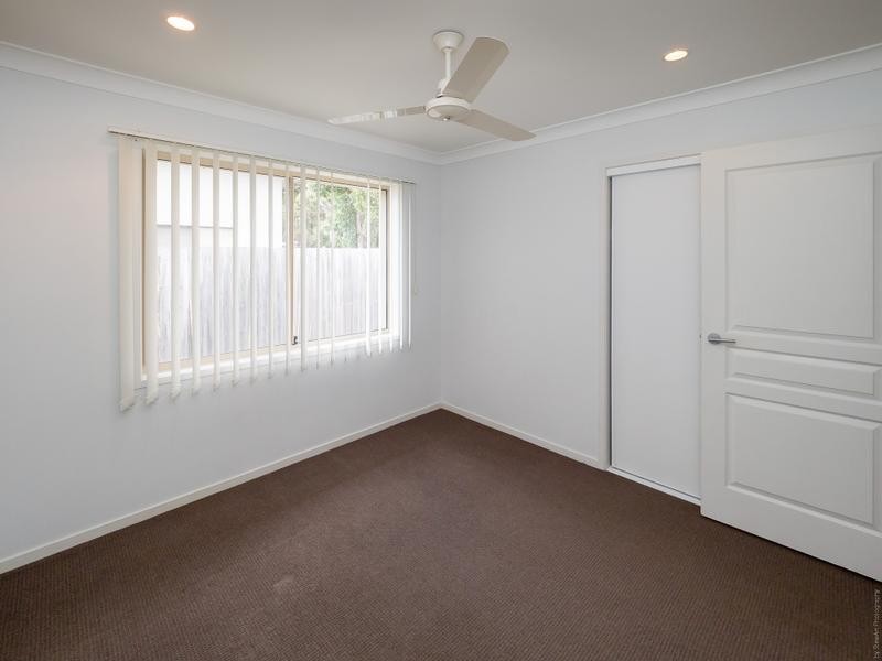 24 Wave Court, Toogoom QLD 4655