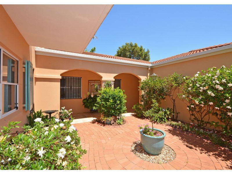 116 BURRUM STREET, Burrum Heads QLD 4659
