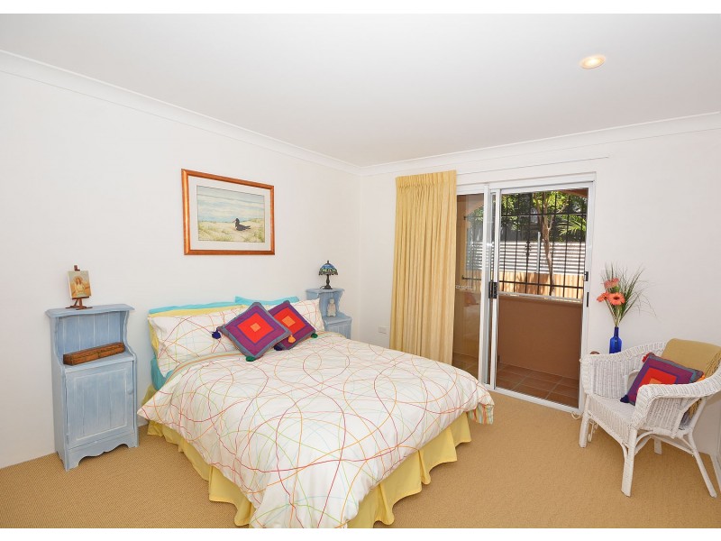 116 BURRUM STREET, Burrum Heads QLD 4659