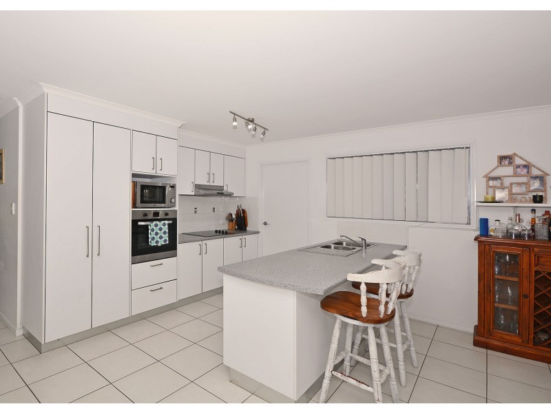 22 Seashore Way, Toogoom QLD 4655