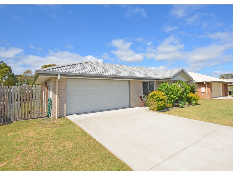 22 Seashore Way, Toogoom QLD 4655