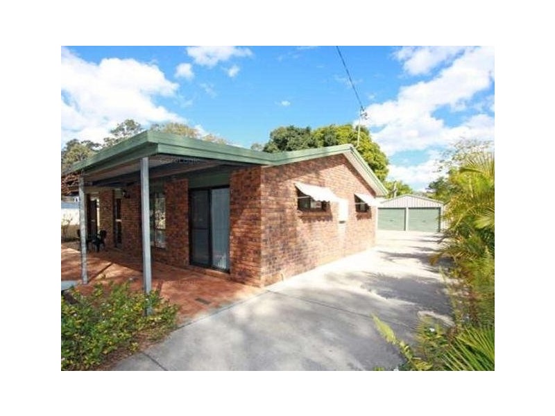 9 Shellcot Street, Toogoom QLD 4655