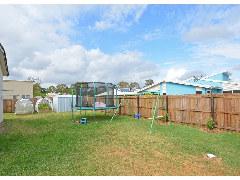 23 Swan View Court, Toogoom QLD 4655