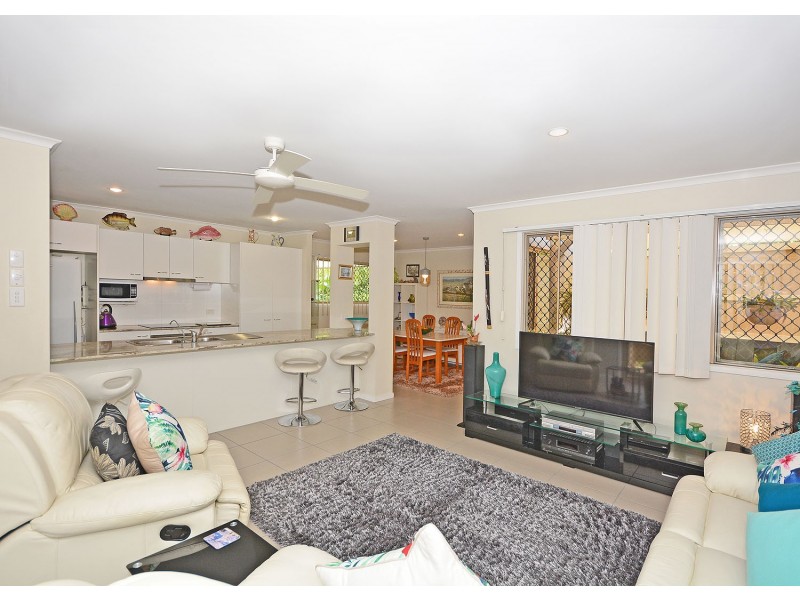 10 Oyster Court, Toogoom QLD 4655