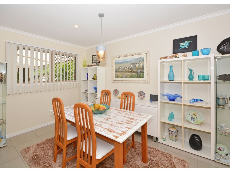10 Oyster Court, Toogoom QLD 4655