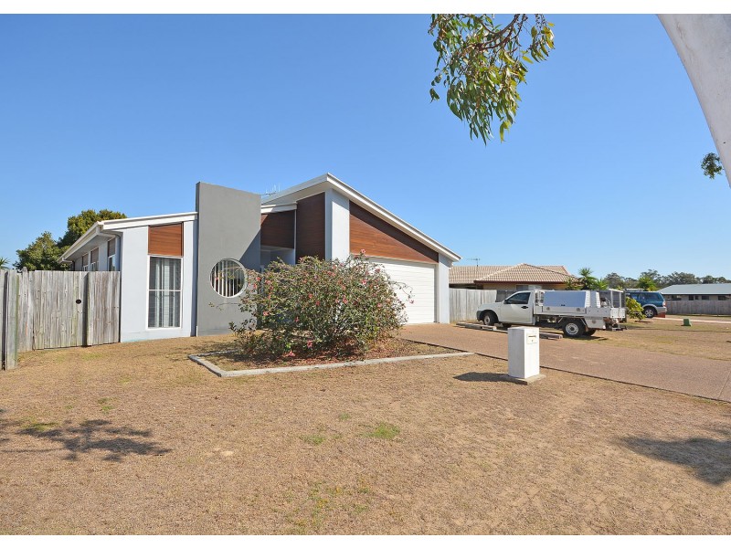 5 Swan View Court, Toogoom QLD 4655