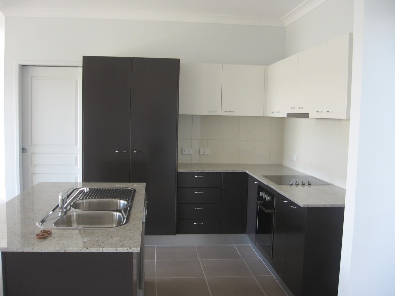 11 SEAWAY PARADE, Toogoom QLD 4655