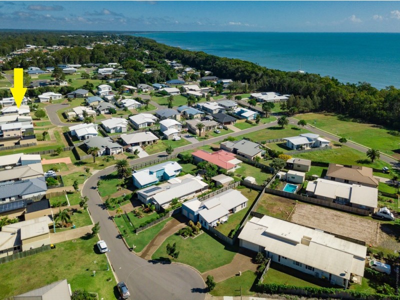 26 Wave Court, Toogoom QLD 4655