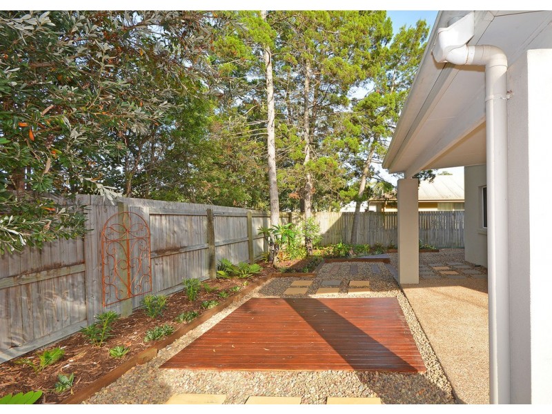 26 Wave Court, Toogoom QLD 4655