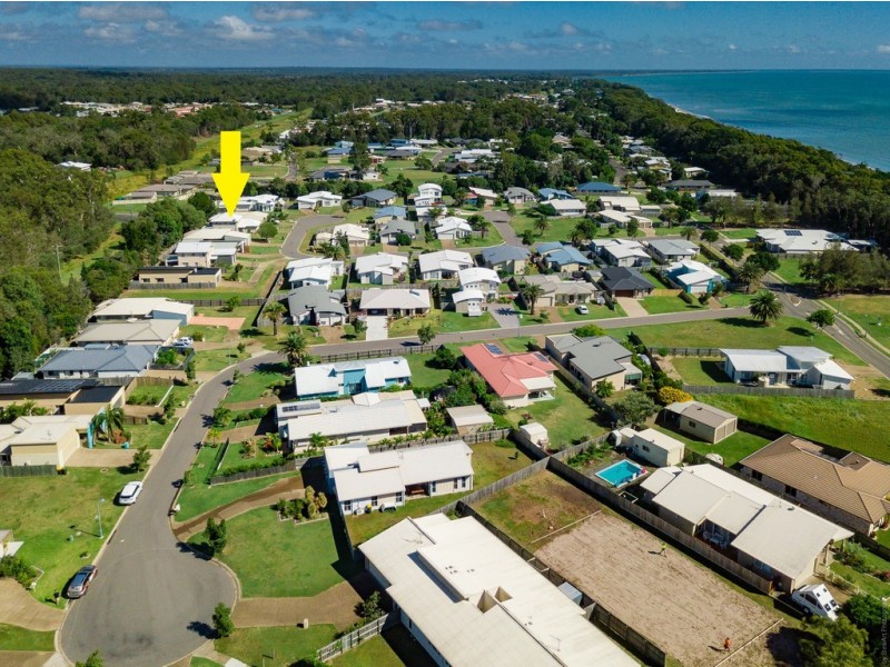 26 Wave Court, Toogoom QLD 4655